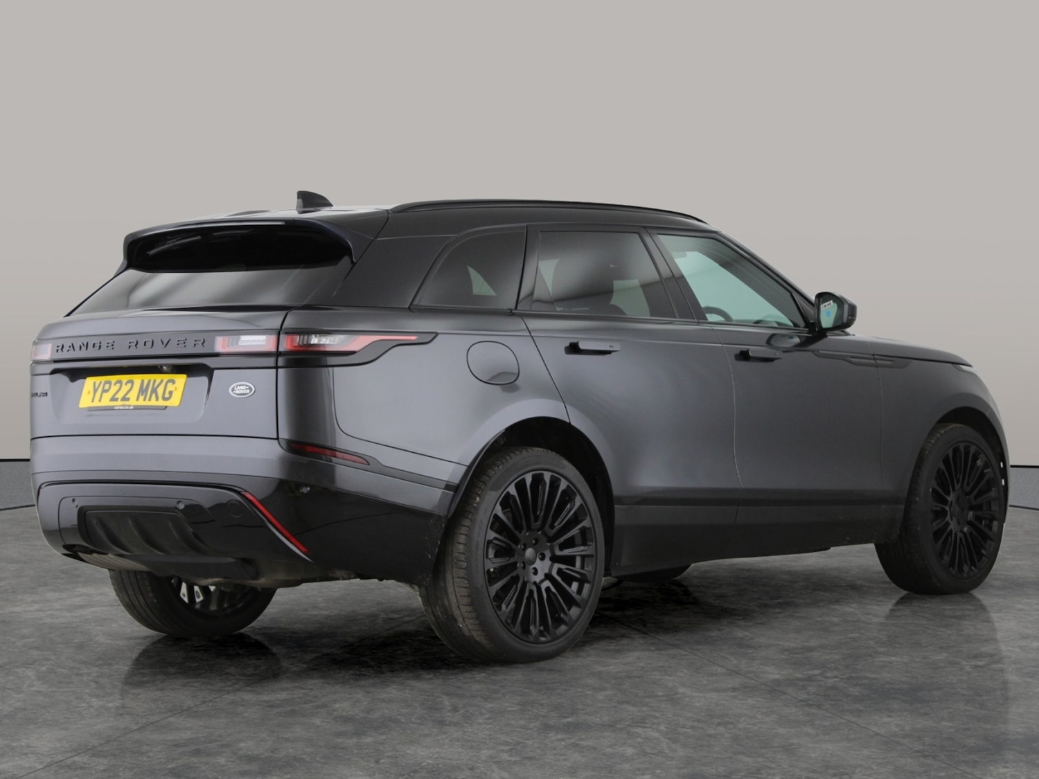 Used Land Rover Range Rover Velar 2022 for sale - 76722554: Photo 11