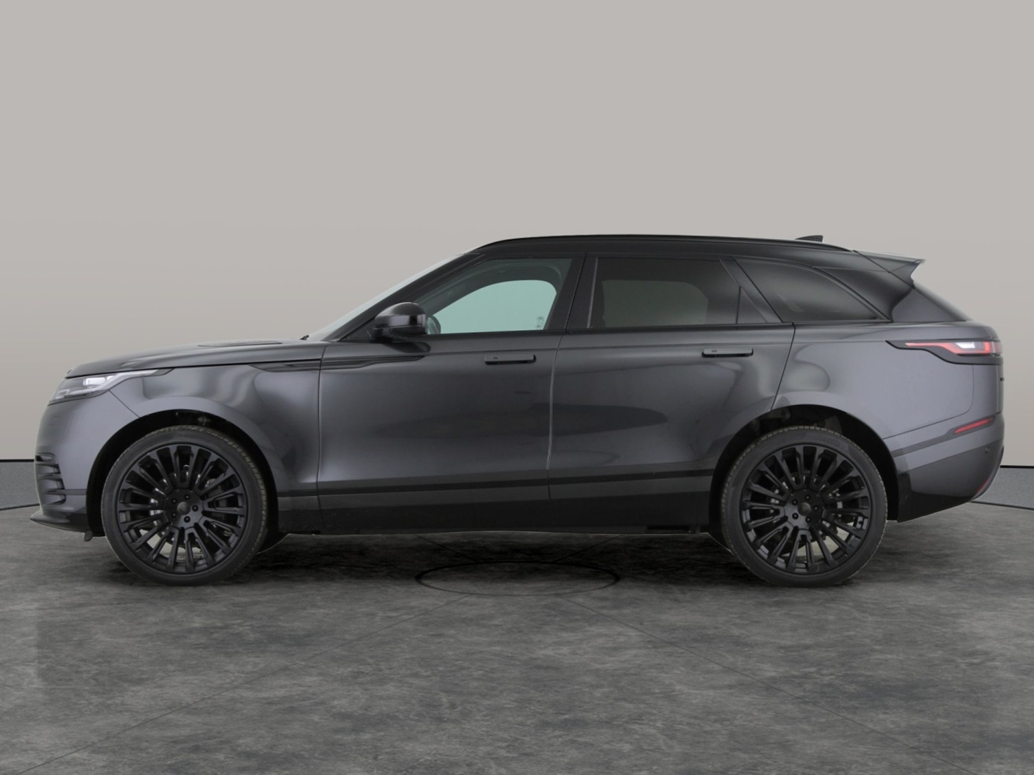 Used Land Rover Range Rover Velar 2022 for sale - 76722554: Photo 14