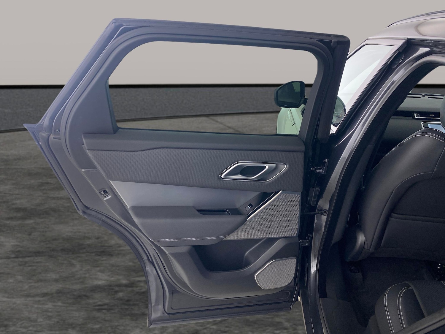 Used Land Rover Range Rover Velar 2022 for sale - 76722554: Photo 28