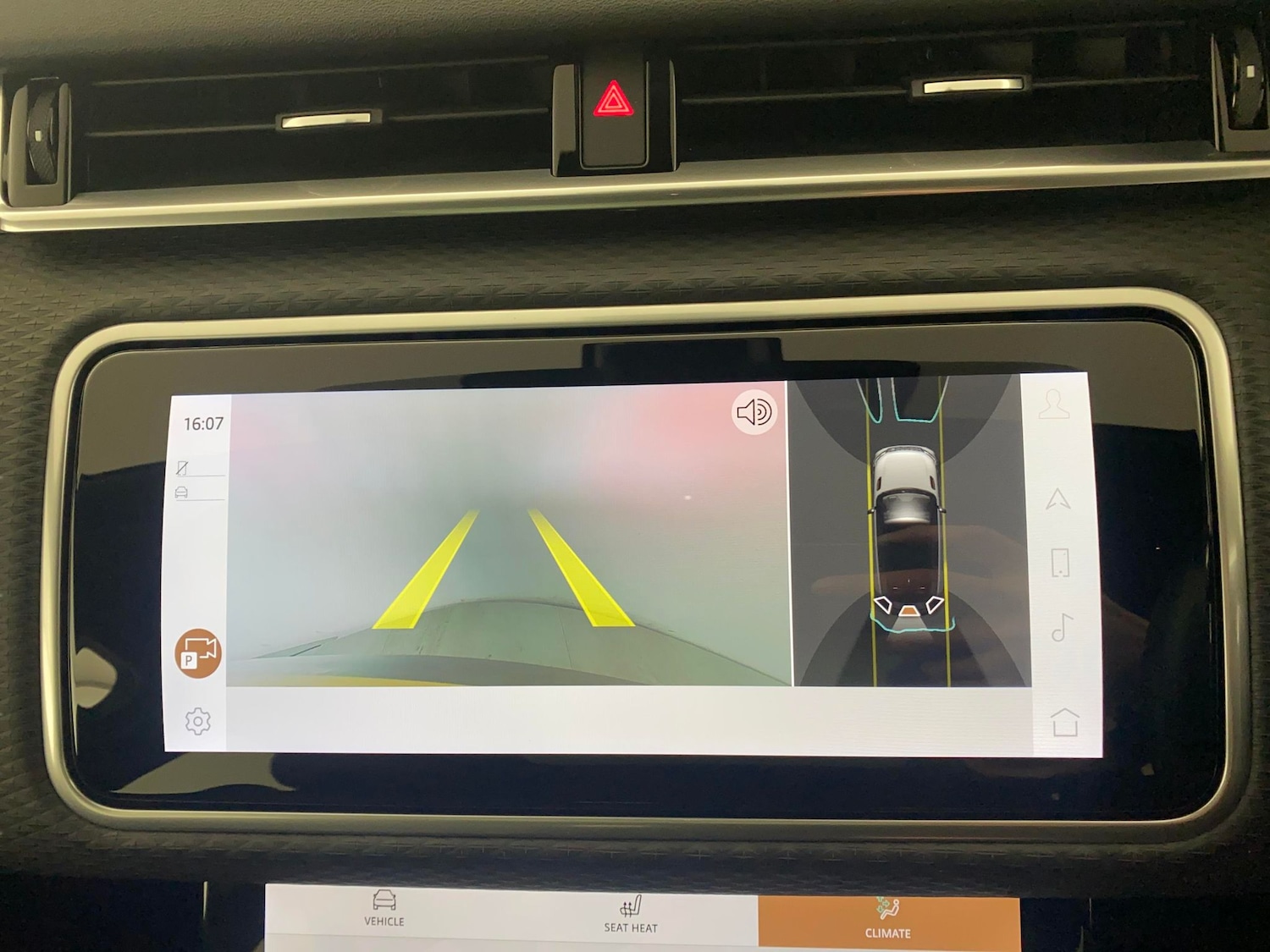 Used Land Rover Range Rover Velar 2022 for sale - 76722554: Photo 6