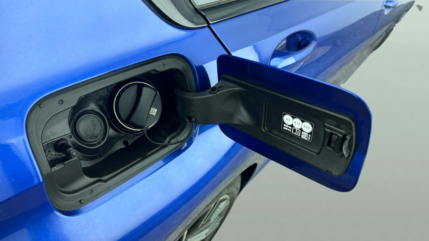 Used BMW 3 Series 2021 for sale - 77206001: Photo 12