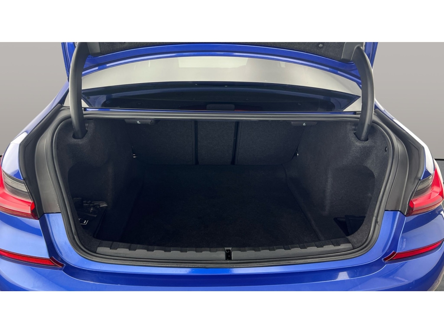 Used BMW 3 Series 2021 for sale - 77206001: Photo 18