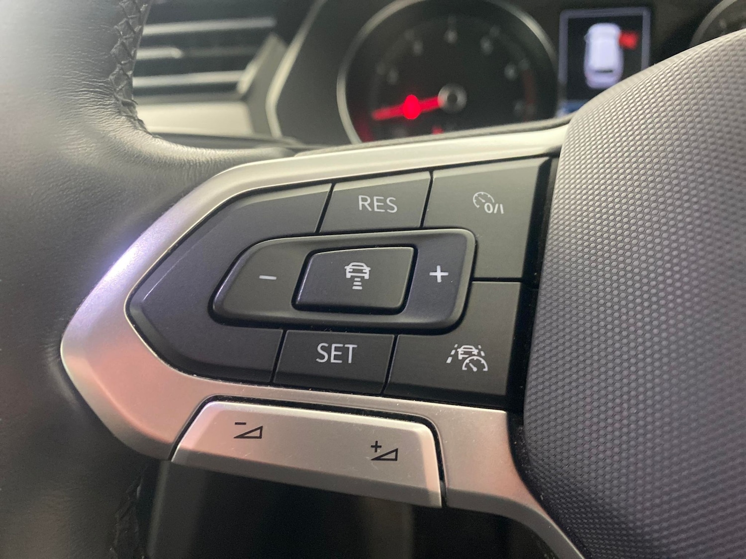 Used Volkswagen Passat for sale - 77019298: Photo 17