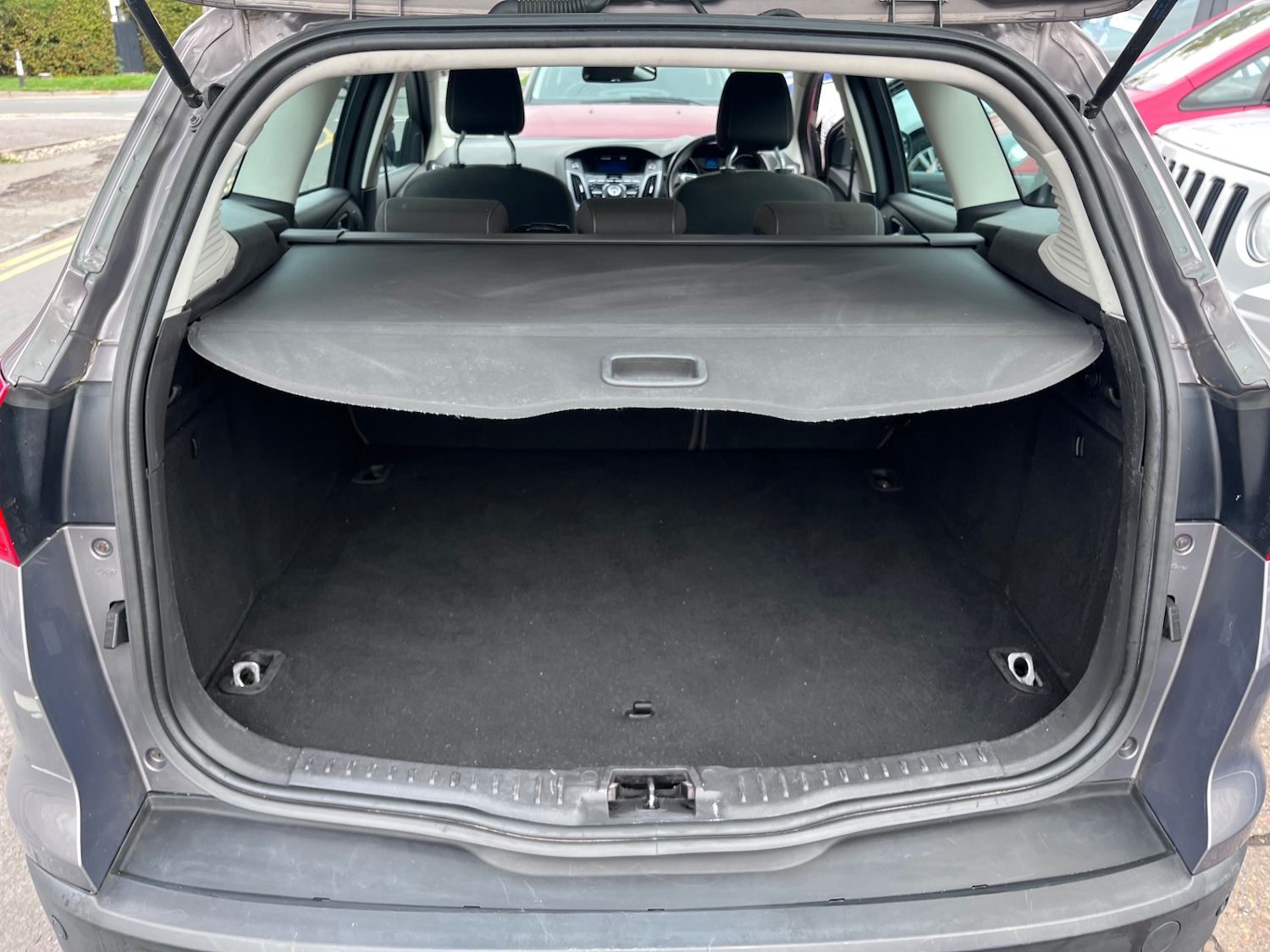 Used Ford Focus 2013 for sale - 76174580: Photo 10