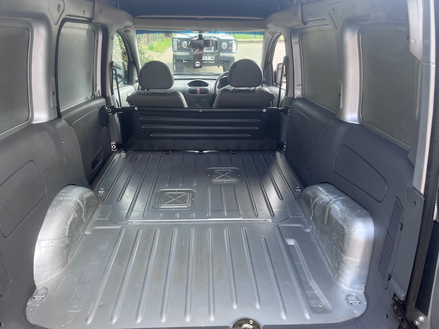 Used Vauxhall Combo 2005 for sale - 77750279: Photo 11