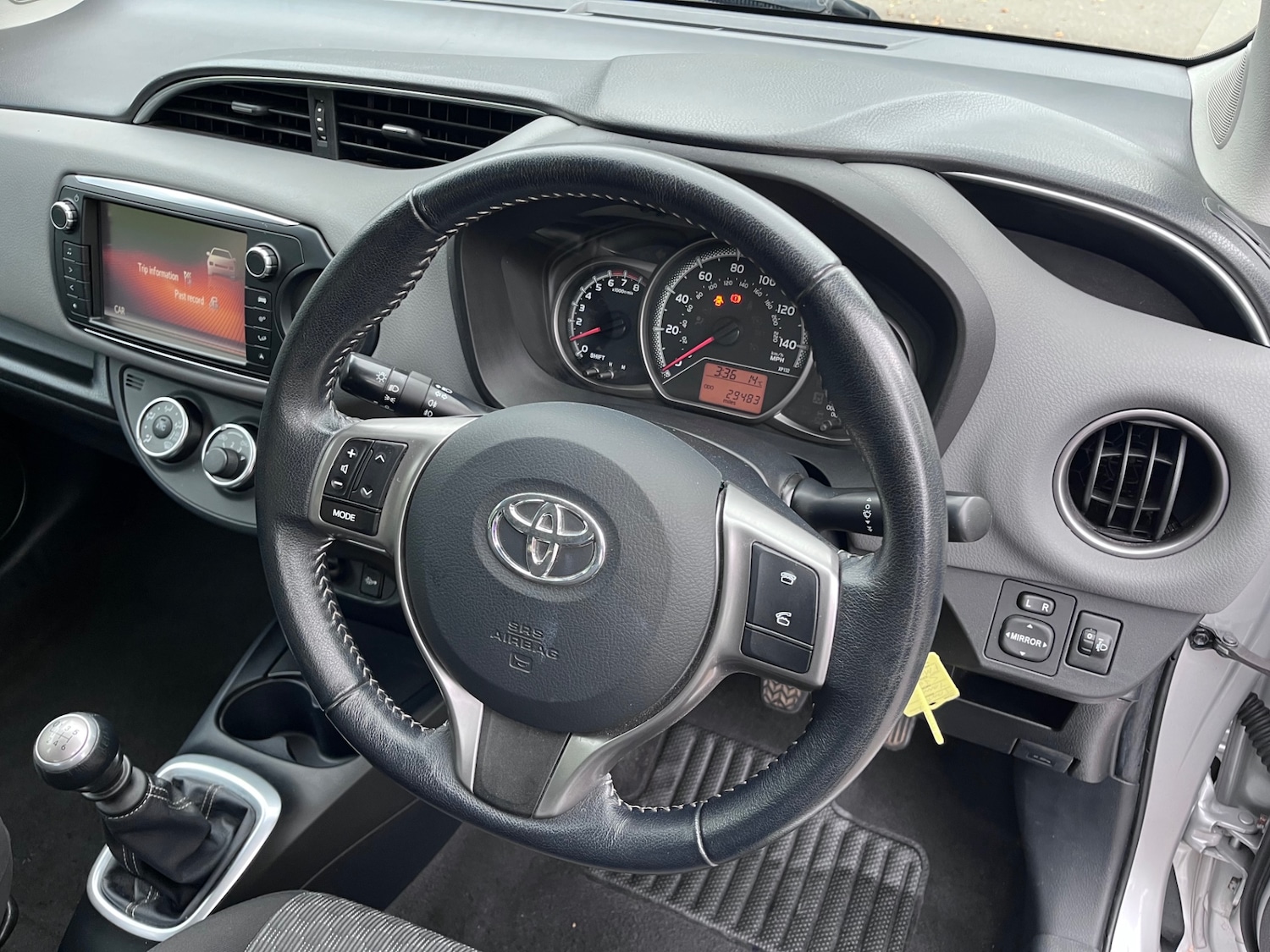 Used Mercedes-Benz SLK 2013 for sale - 76335273: Photo 17