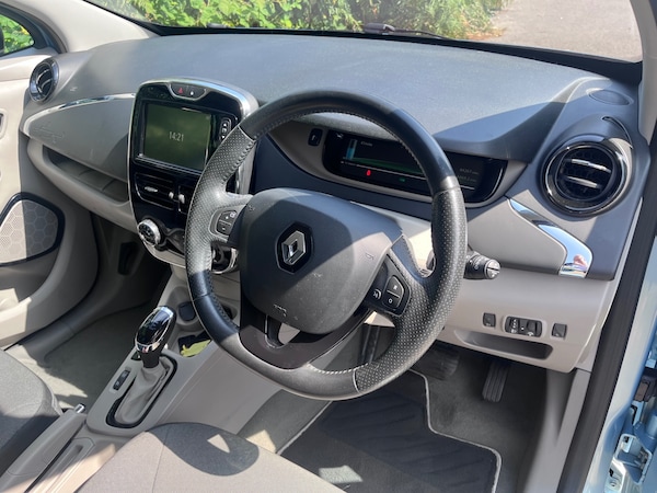 Used Renault Zoe 2015 for sale - 75562689: Photo 12