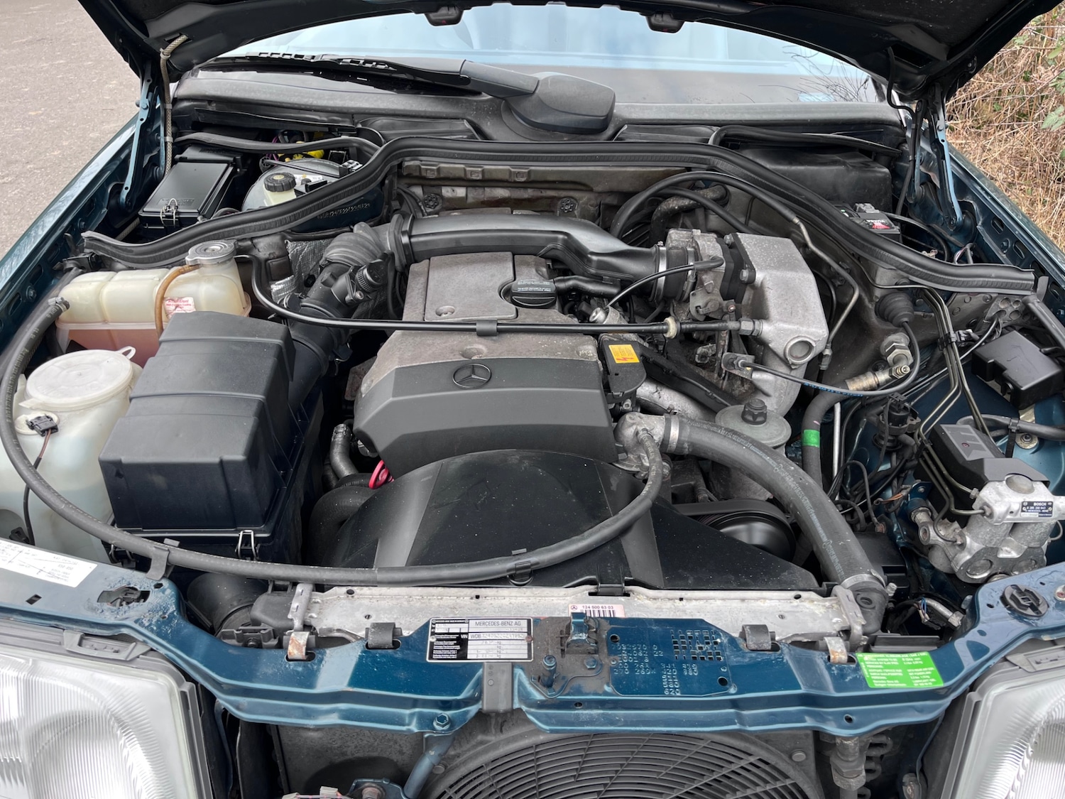 Used Mercedes-Benz E Class 1997 for sale - 76336043: Photo 11