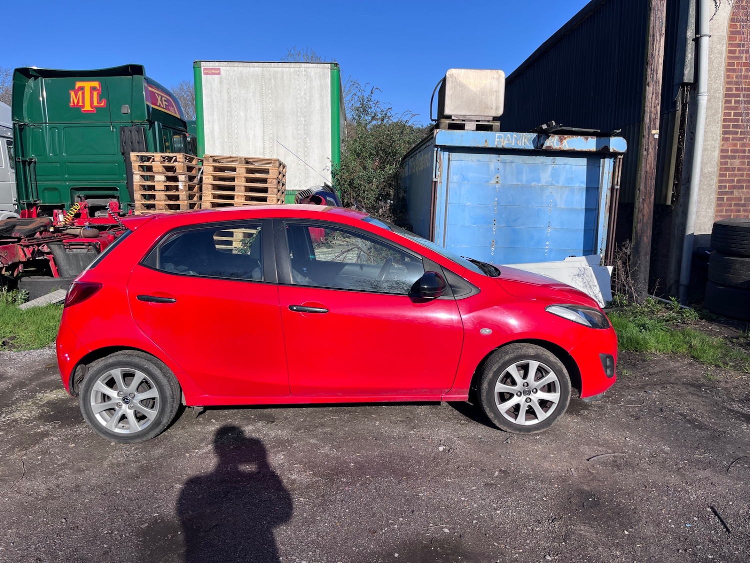 Used Mazda Mazda2 2015 for sale - 77982035: Photo 1