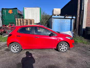 Mazda Mazda2 feature image