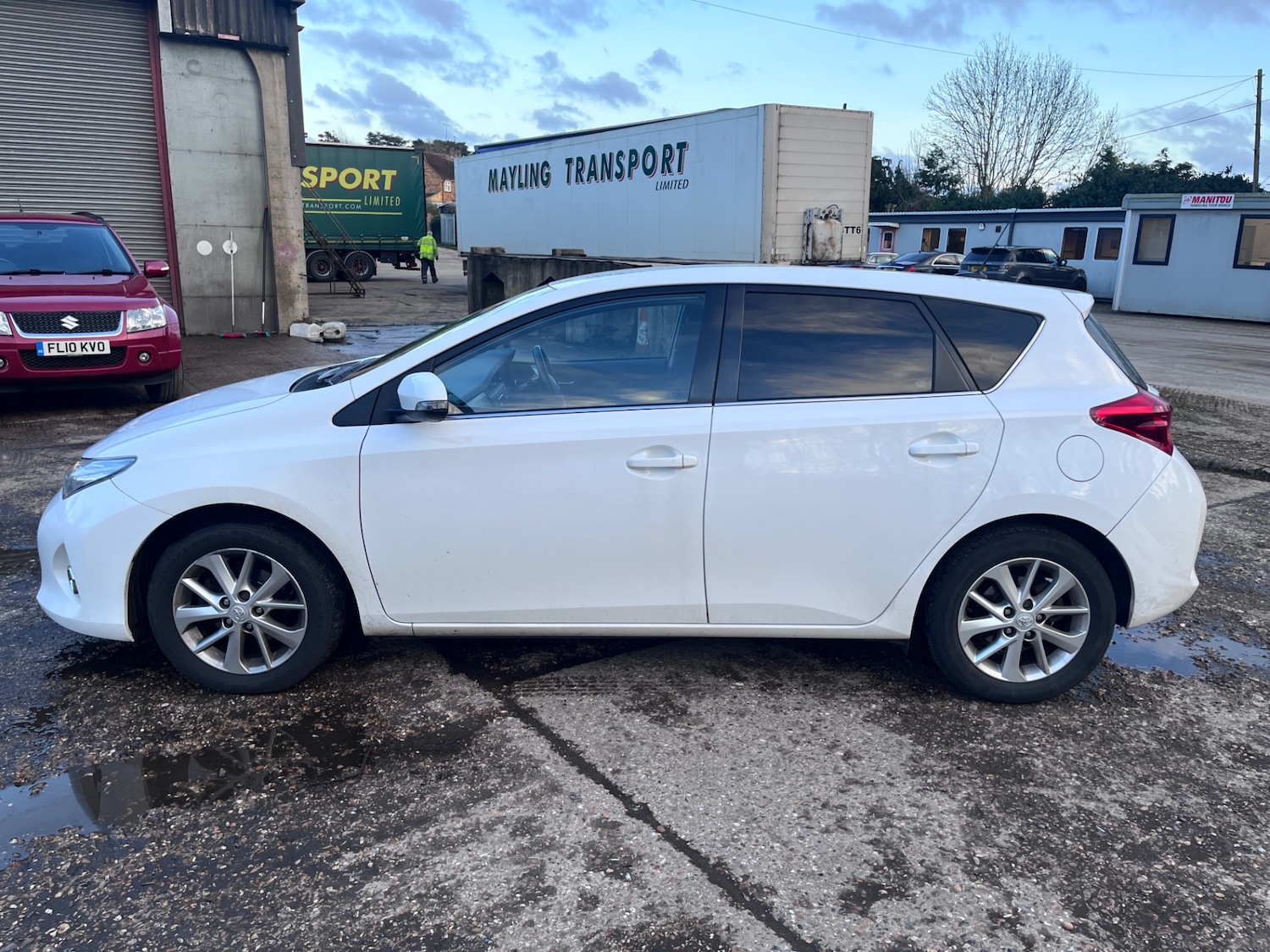 Used Toyota Auris 2014 for sale - 77280459: Photo 4
