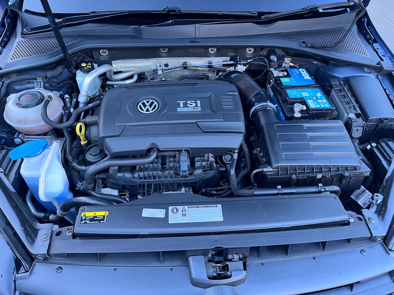 Used Volkswagen Golf 2017 for sale - 77008903: Photo 11