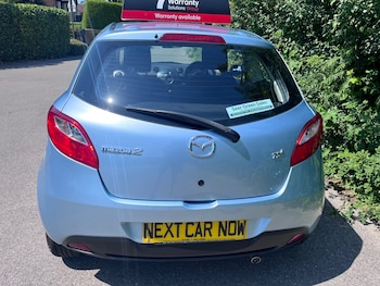 Used Mazda Mazda2 2010 for sale - 79112055: Photo