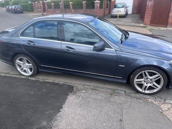 Used Mercedes-Benz C Class 2011 for sale - 79676412: Photo