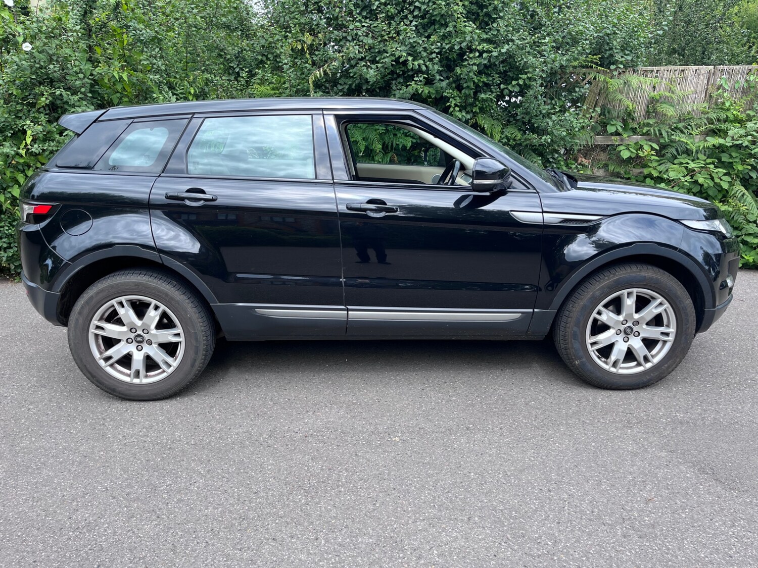 Used Land Rover Range Rover Evoque 2013 for sale - 76329485: Photo 6