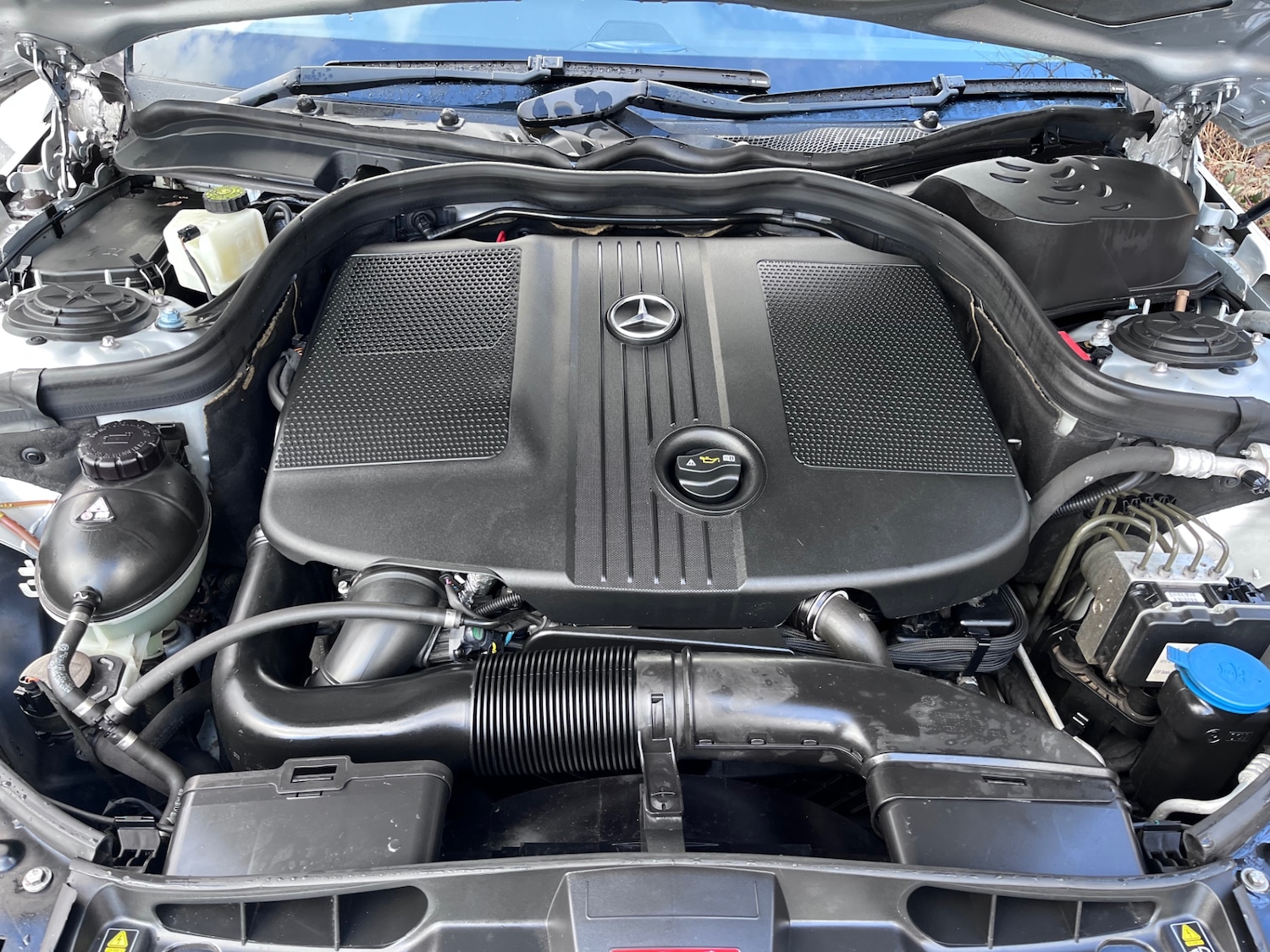 Used Mercedes-Benz E Class 2010 for sale - 77233739: Photo 11