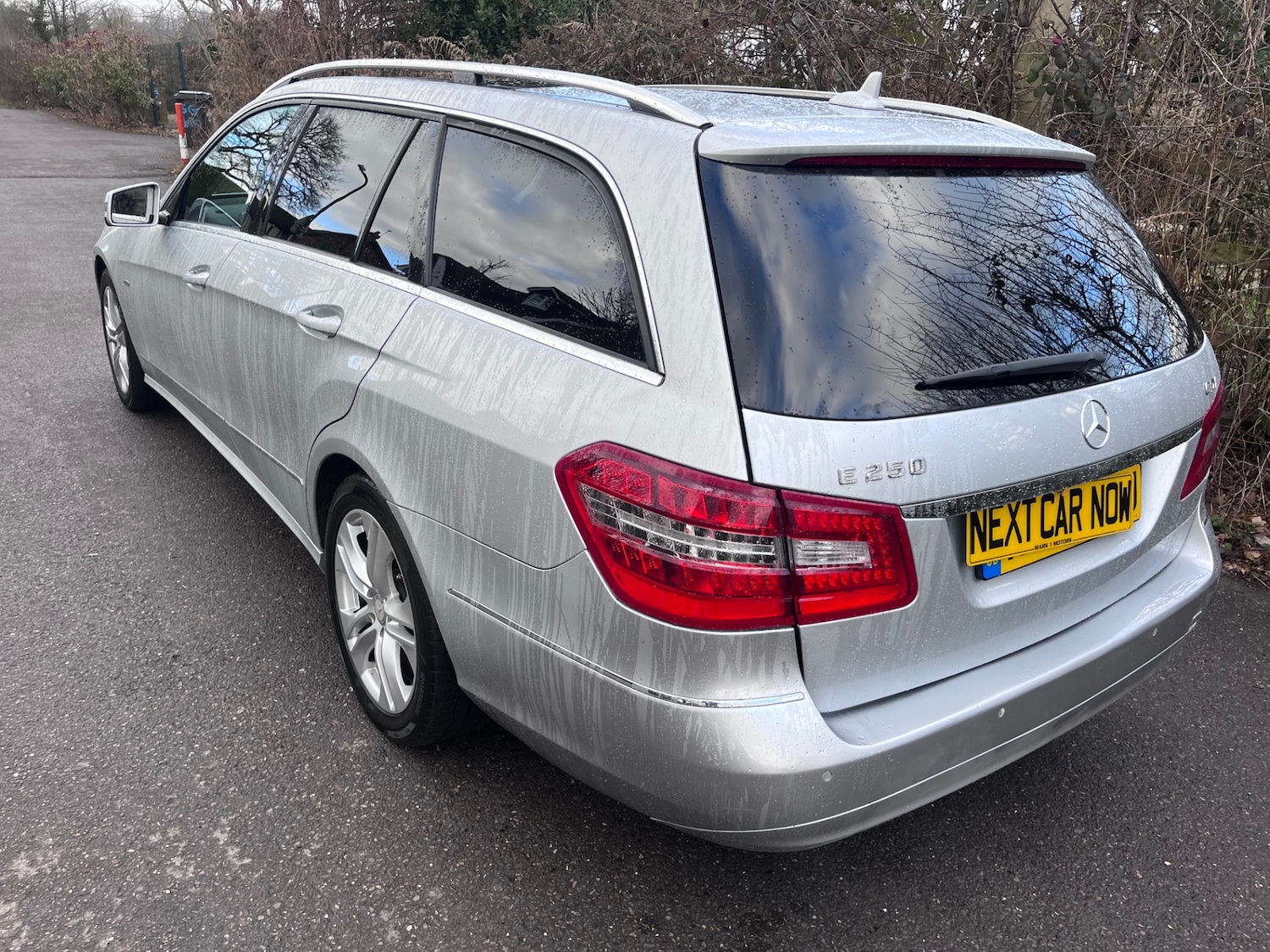 Used Mercedes-Benz E Class 2010 for sale - 77233739: Photo 5