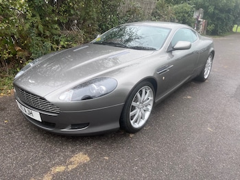 Used Aston Martin DB9 2005 for sale - 76330033: Photo 2