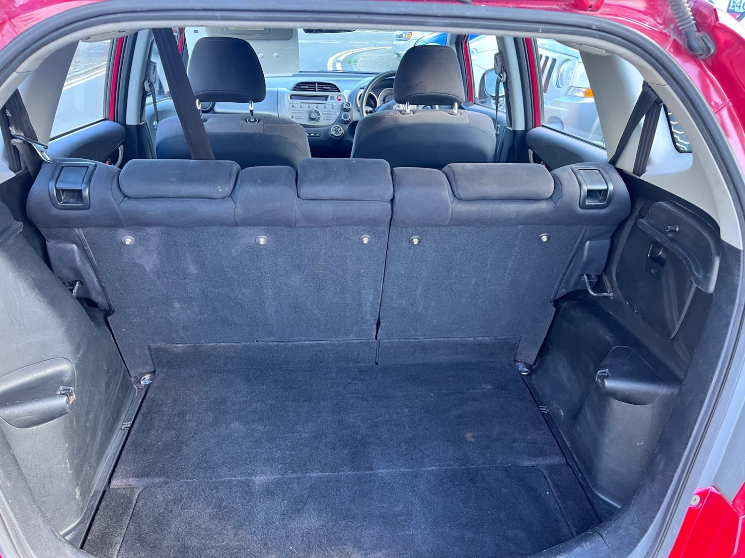 Used Honda Jazz 2009 for sale - 74138463: Photo 10