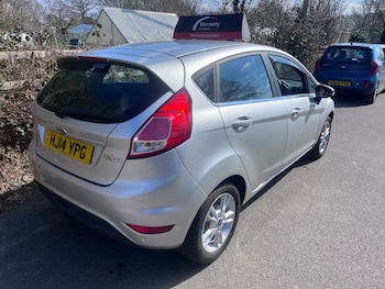 Used Ford Fiesta 2014 for sale - 74138470: Photo