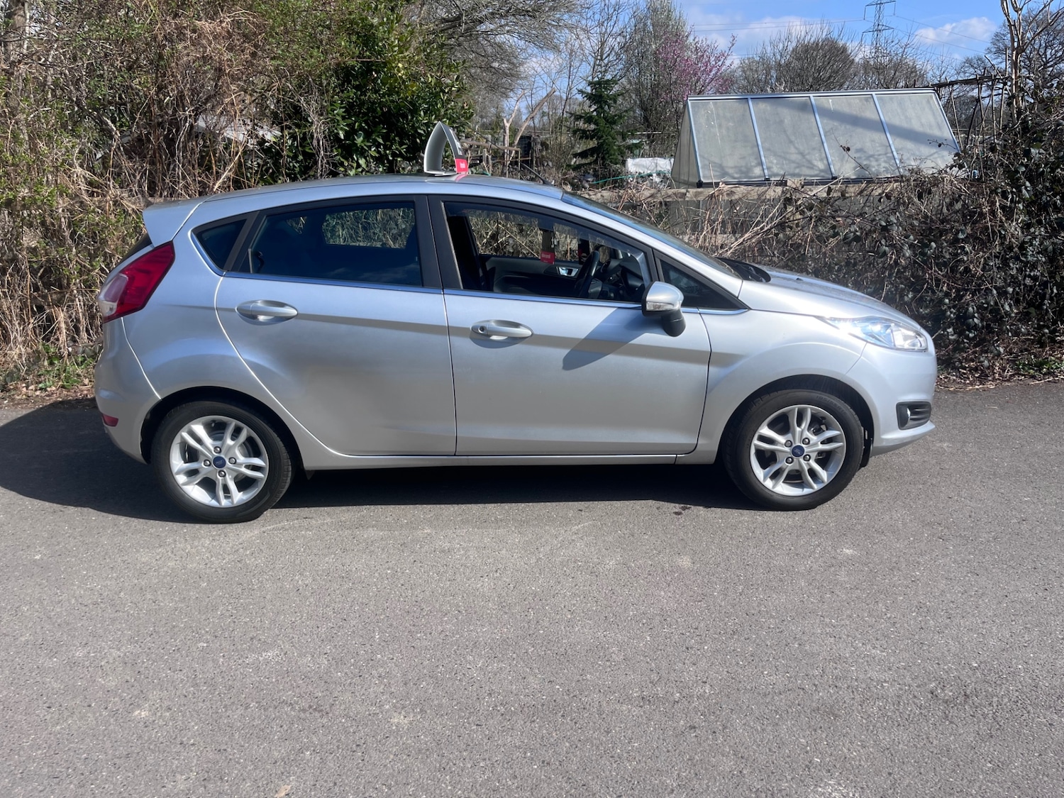Vehicle 6