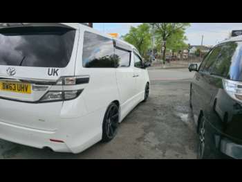 Used Toyota Vellfire  for sale - 74817920: Photo