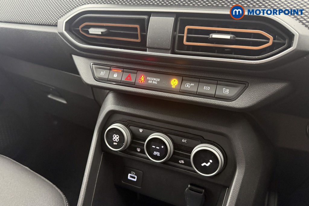 Used Dacia Sandero Stepway 2023 for sale - 77943558: Photo 11