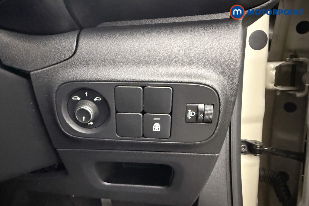 Used Citroen C3 2023 for sale - 77961221: Photo 15