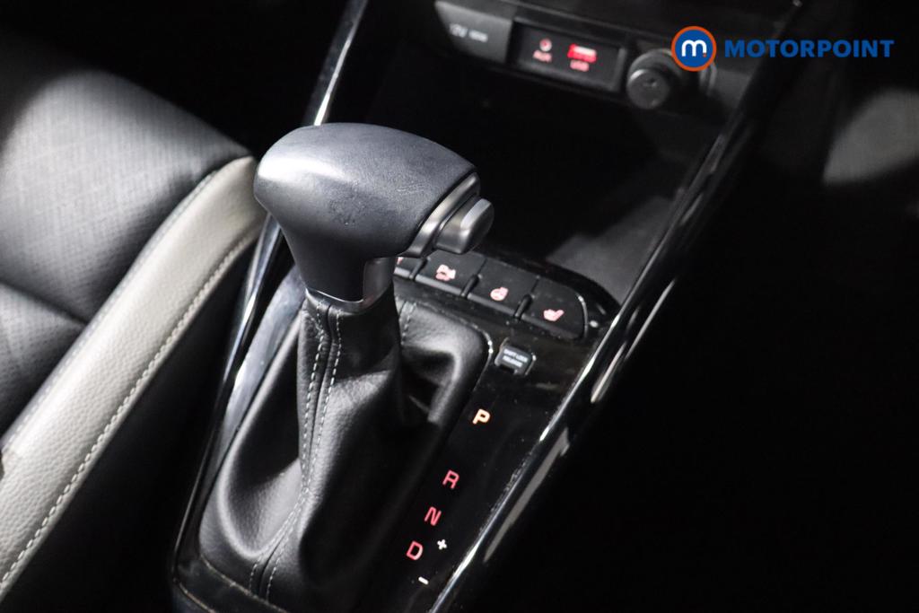 Used Kia Stonic 2021 for sale - 76616508: Photo 11