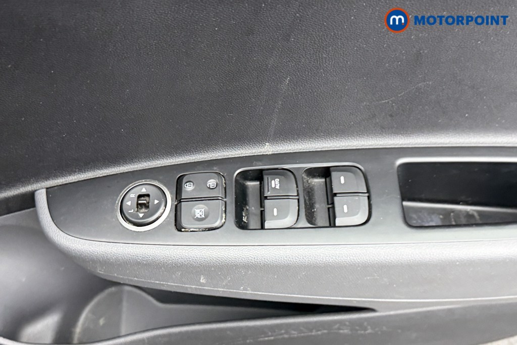 Used Hyundai i10 2019 for sale - 76723134: Photo 22