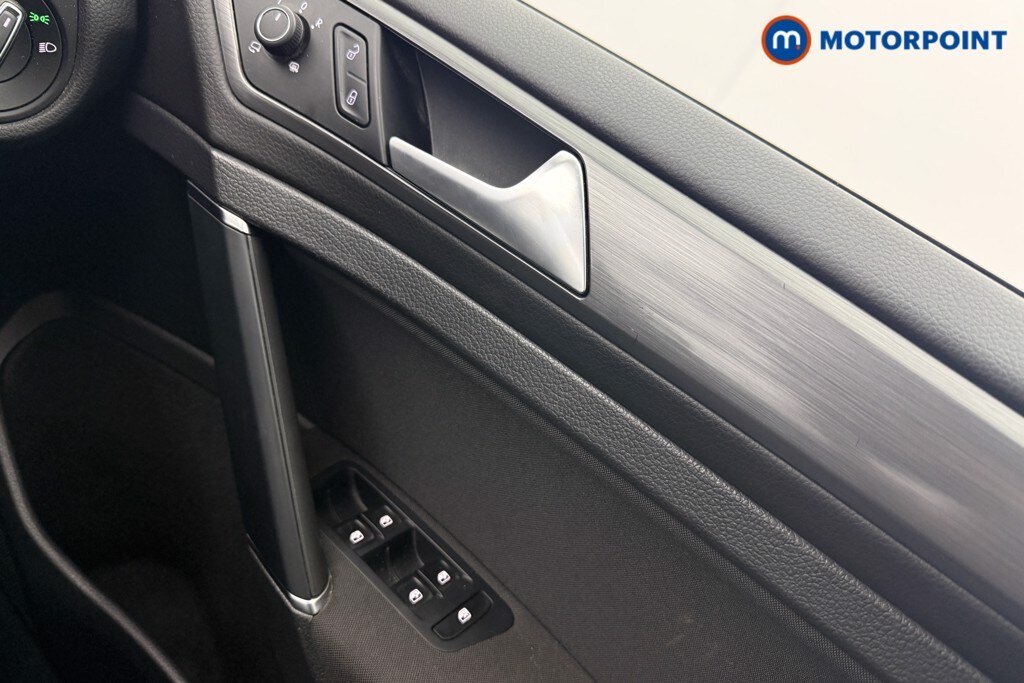 Used Volkswagen Golf 2019 for sale - 77516705: Photo 18