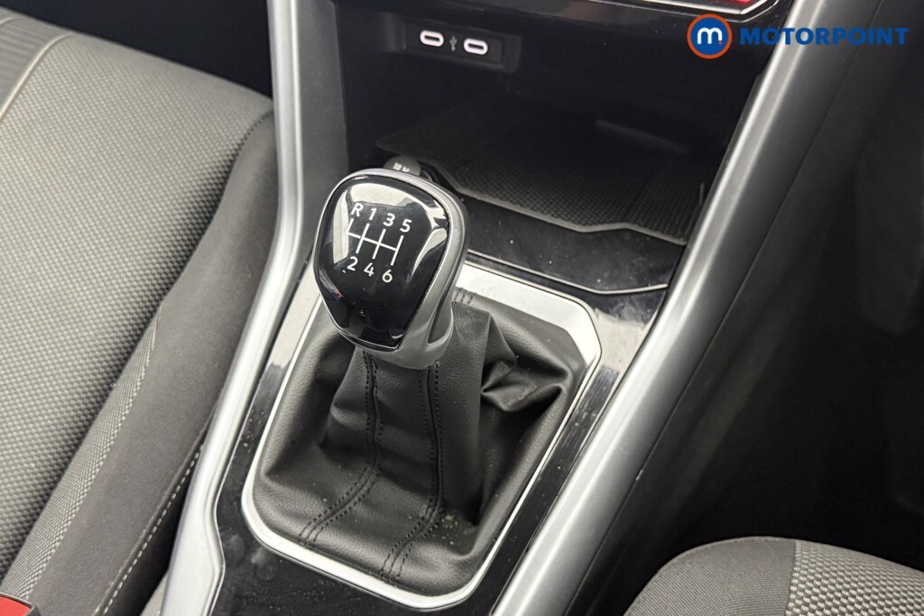 Used Volkswagen T-Roc 2023 for sale - 78143901: Photo 13