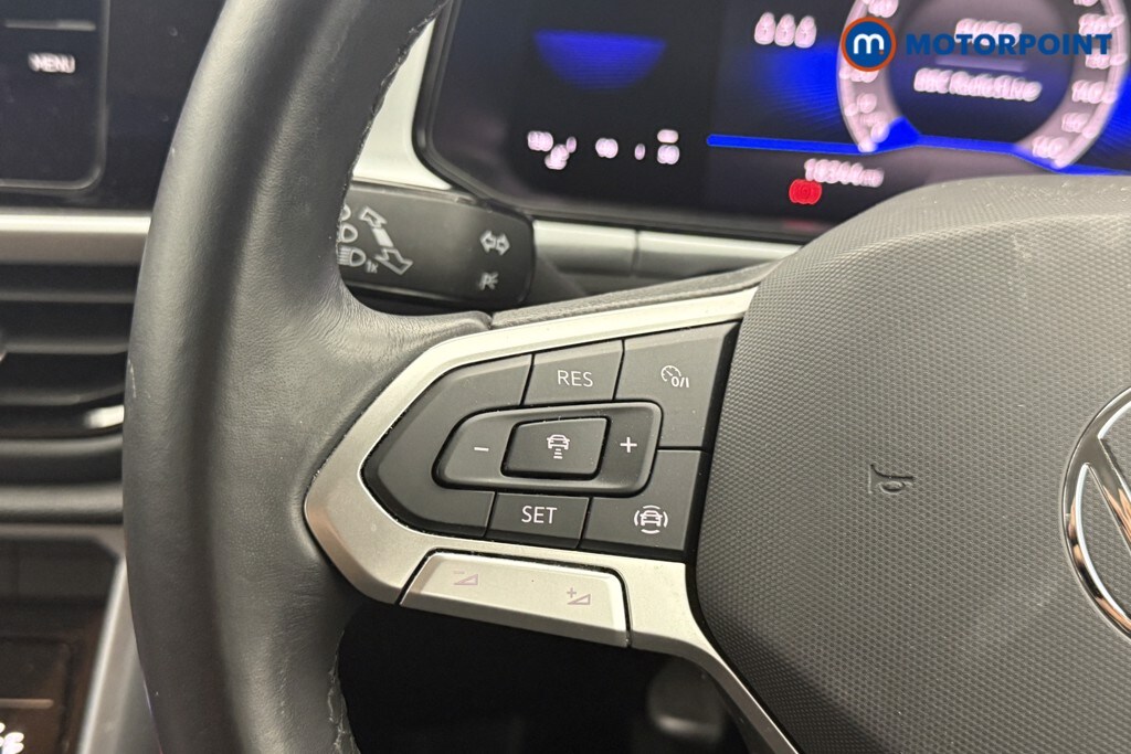 Used Volkswagen T-Roc 2023 for sale - 78143901: Photo 17