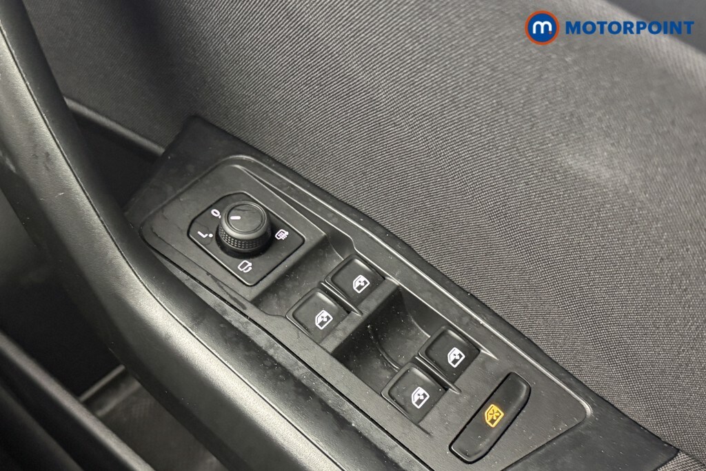 Used Volkswagen T-Roc 2023 for sale - 78143901: Photo 20