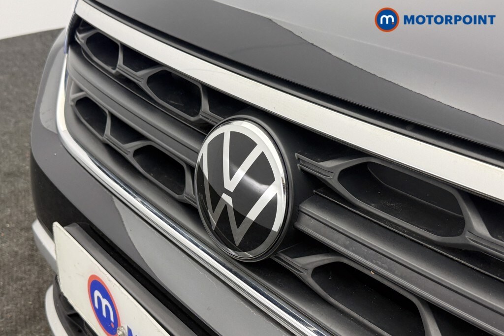 Used Volkswagen T-Roc 2023 for sale - 78143901: Photo 24