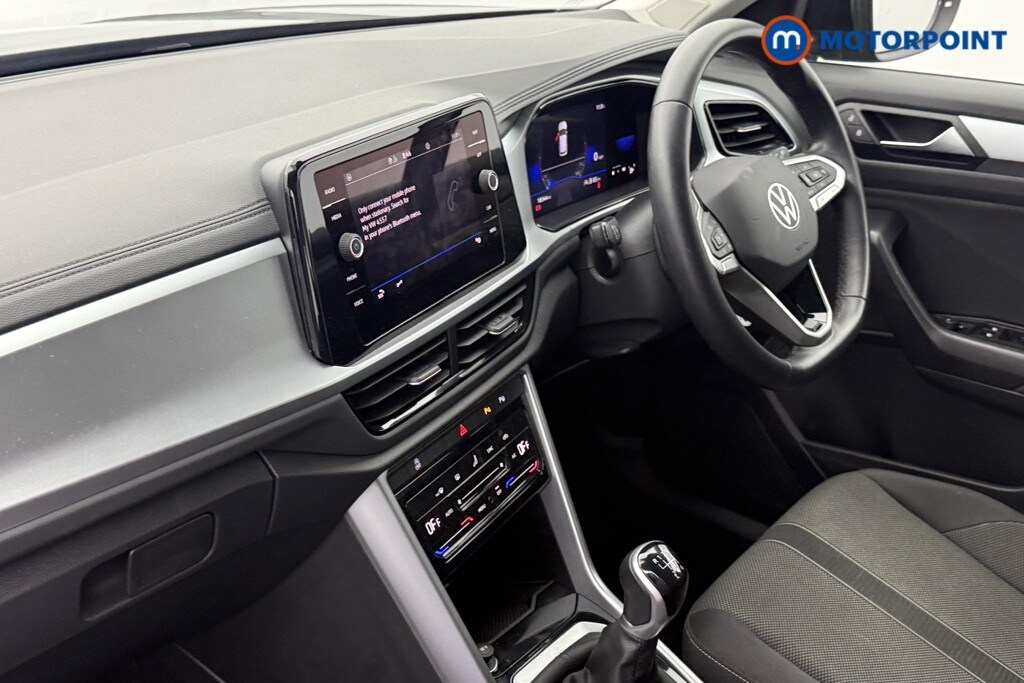 Used Volkswagen T-Roc 2023 for sale - 78143901: Photo 25