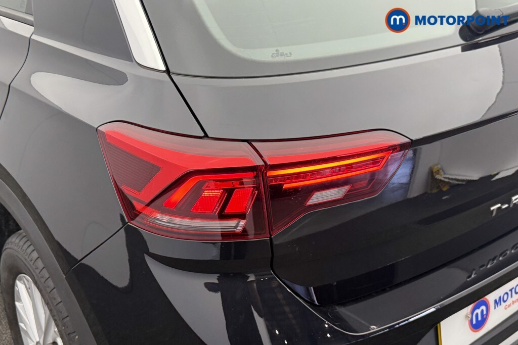 Used Volkswagen T-Roc 2023 for sale - 78143901: Photo 28