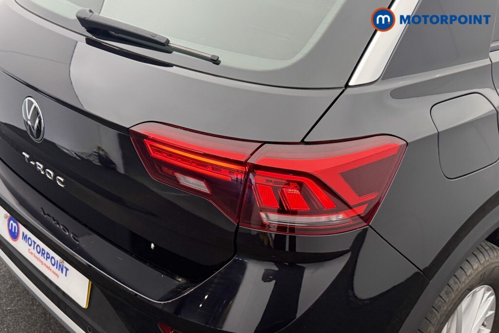 Used Volkswagen T-Roc 2023 for sale - 78143901: Photo 29