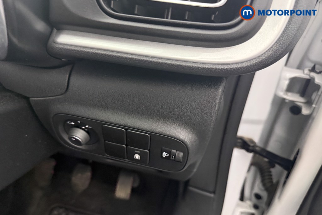 Used Citroen C3 2023 for sale - 76610765: Photo 11