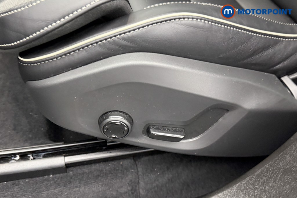 Used Volvo XC60 2024 for sale - 76789478: Photo 35