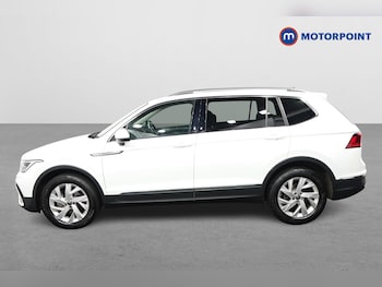 Used Volkswagen Tiguan Allspace 2024 for sale - 77500530: Photo