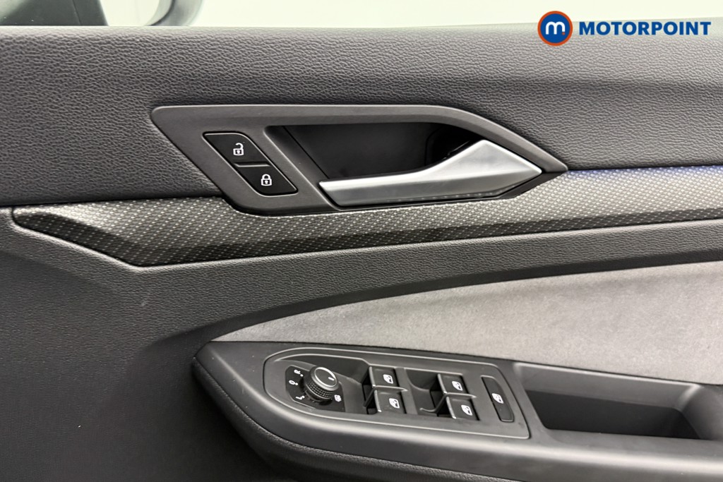 Used Volkswagen Golf 2024 for sale - 77590981: Photo 25