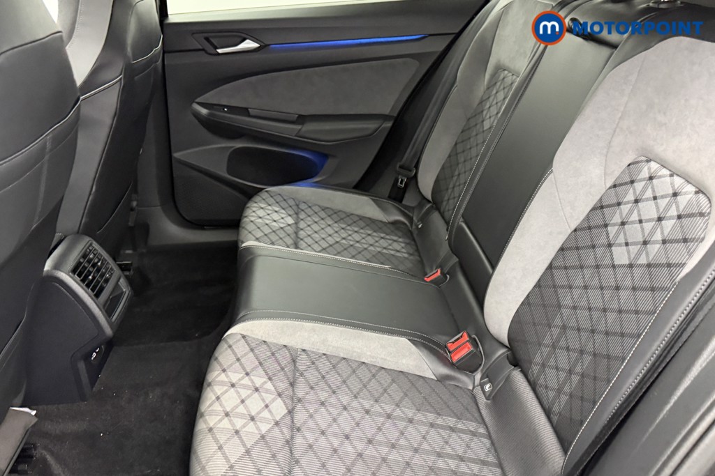Used Volkswagen Golf 2024 for sale - 77590981: Photo 32