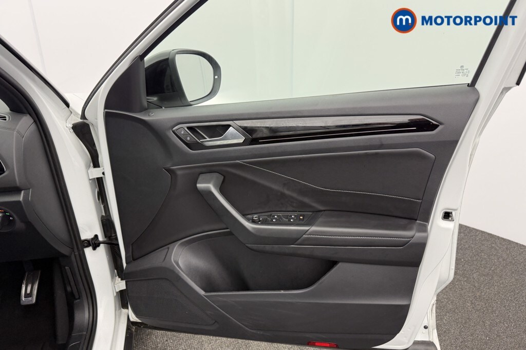 Used Volkswagen T-Roc 2025 for sale - 77462660: Photo 25