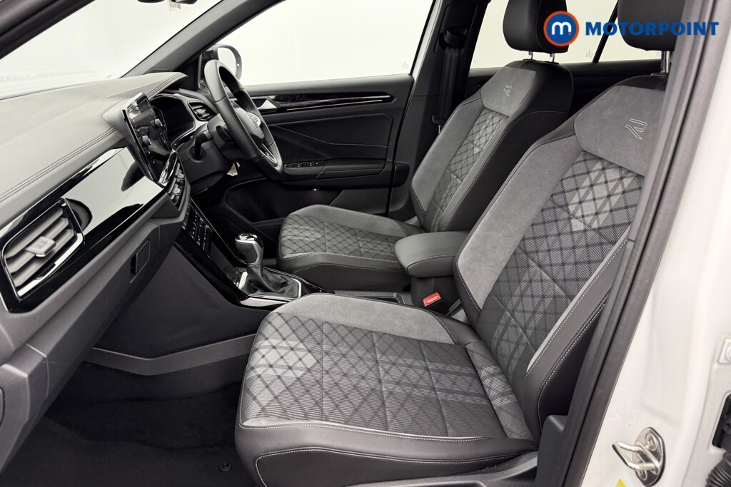 Used Volkswagen T-Roc 2025 for sale - 77462660: Photo 30