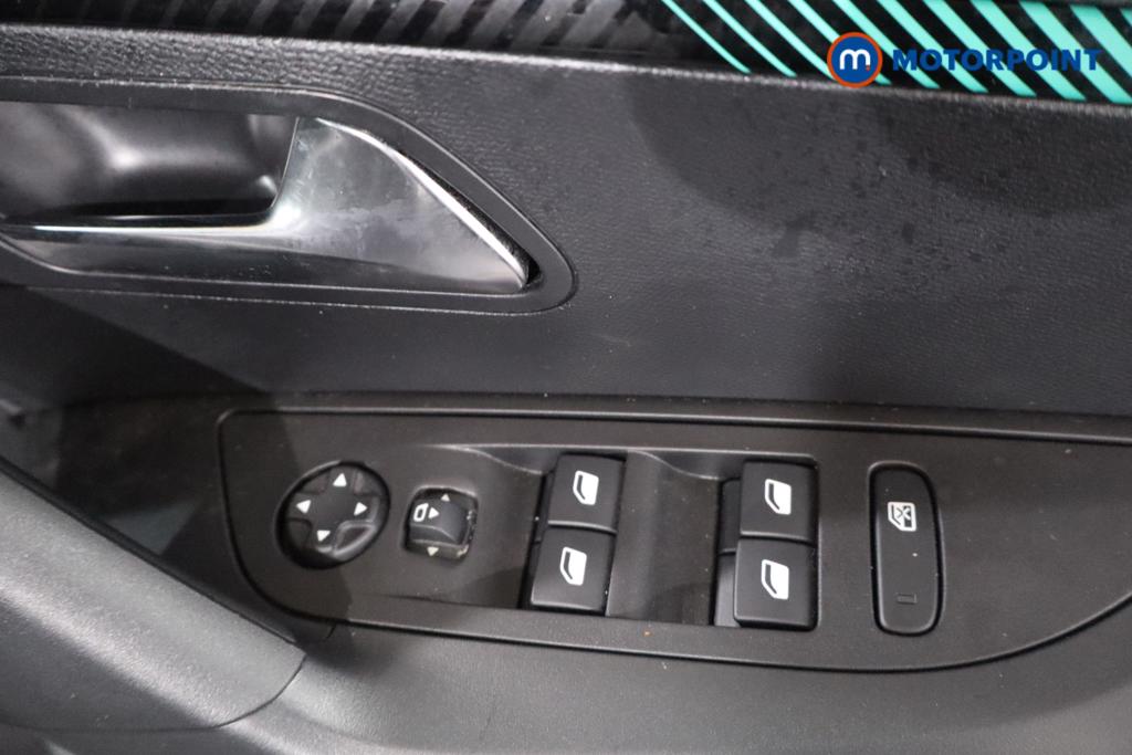 Used Peugeot 2008 2023 for sale - 78223876: Photo 14