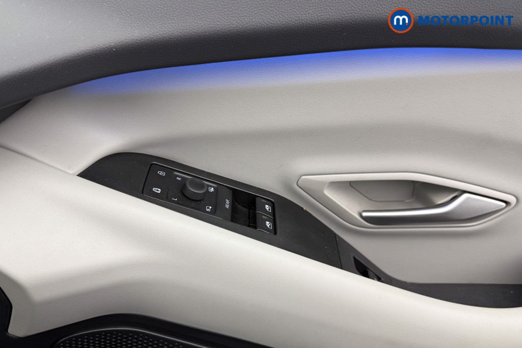 Used Ford Explorer 2025 for sale - 76938318: Photo 25