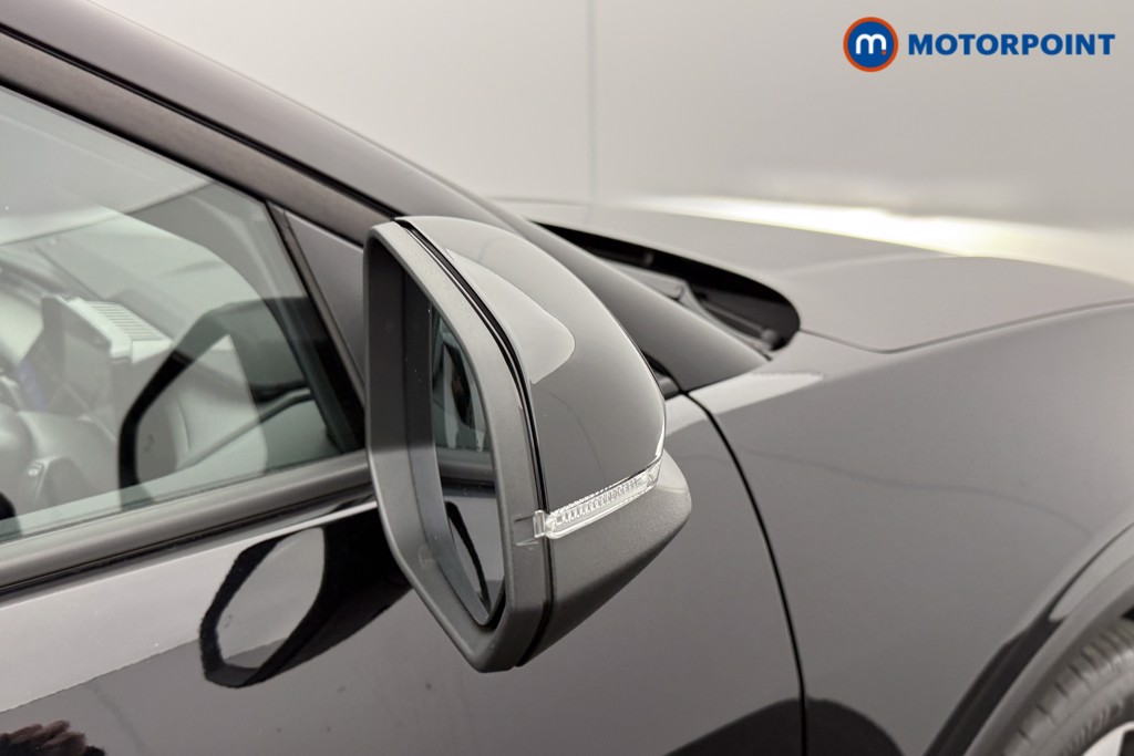 Used Ford Explorer 2025 for sale - 76938318: Photo 28