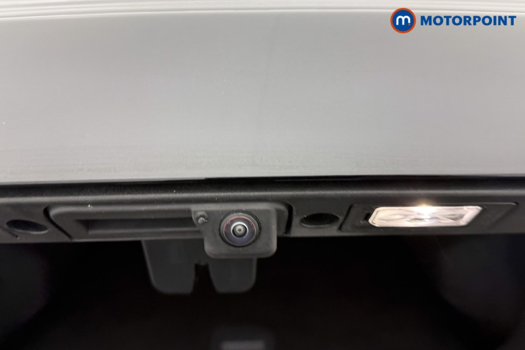 Used Ford Explorer 2025 for sale - 76938318: Photo 30