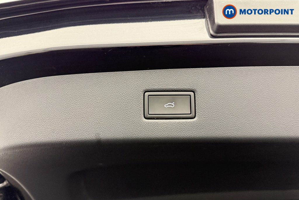 Used Ford Explorer 2025 for sale - 76938318: Photo 32